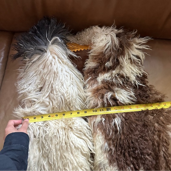 Vintage reversible fur suede embroidered vest shearling Mongolian lamb leather - Picture 8 of 13